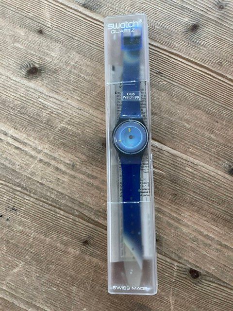 Swatch Orologi: Swatch Gent Special "SPACE DREAMS" in Plastikbox – Usato da Neuhausen am Rheinfall venduto da galleria13 2