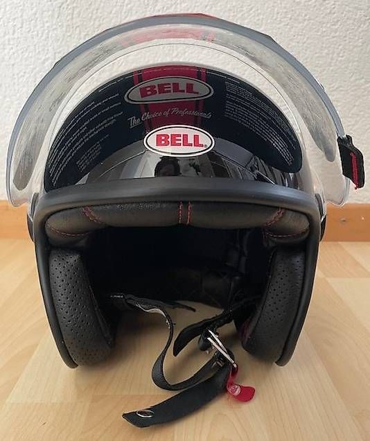 Bell Caschi & visiere: Bell Helm Glocke Riot Solid Black Official – Nuovo (secondo la descrizione) da Solothurn venduto da Deinze 1