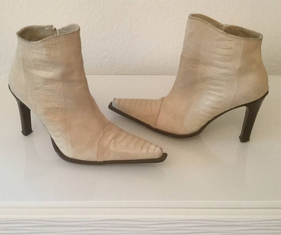 Scarpe da donna: Stiefeletten / Highheels Gr- 38 – Usato da Basel venduto da AlSe97 1