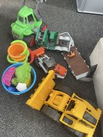 Spielzeug Baufahrzeuge und Sandkasten Zubehör gebraucht