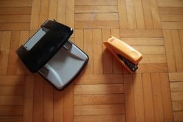 Locher und Bostitch Büroartikel Büro