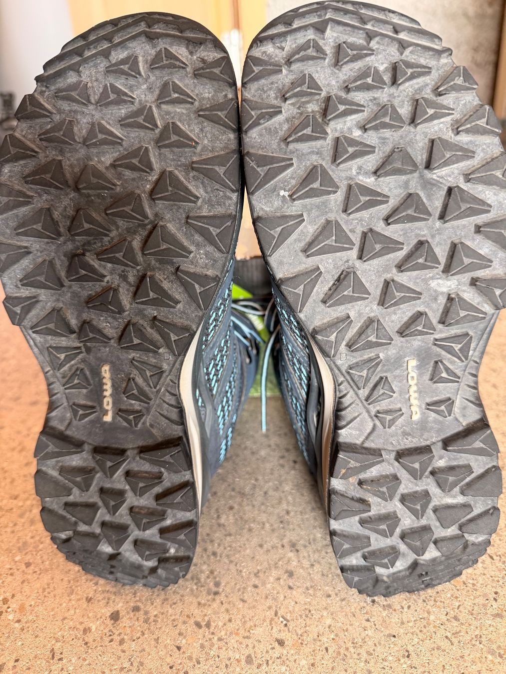 Lowa Damenschuhe: Wanderschuh Lowa Innox Pro GTX Mid Ws – Gebraucht aus Baldegg von Swissspeed 2