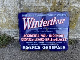 Winterthur Assurances AXA Unfall Versicherungen Schild