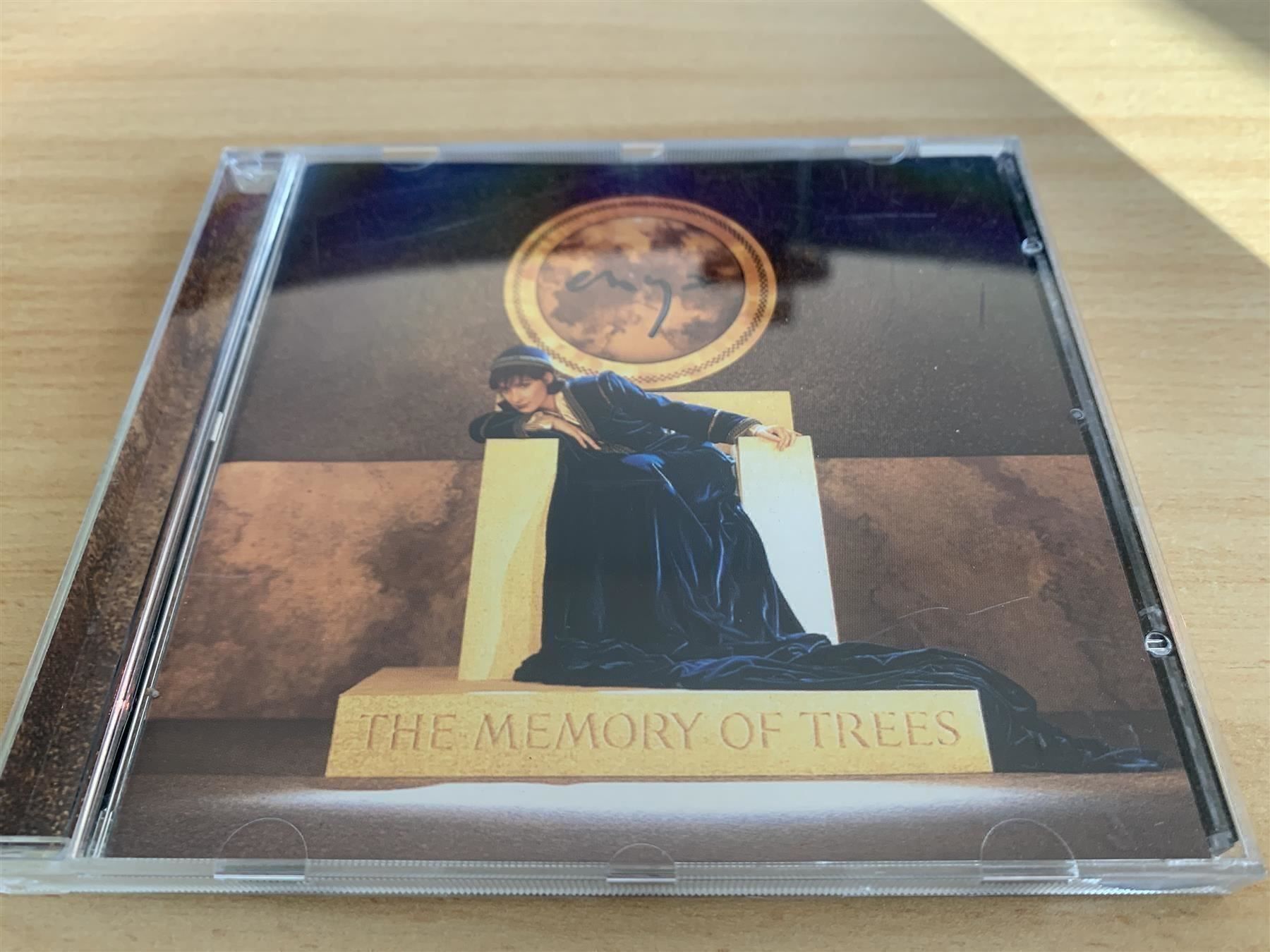 CD: Enya – The Memory Of Trees – Usato da Rikon im Tösstal venduto da Alpenmutz