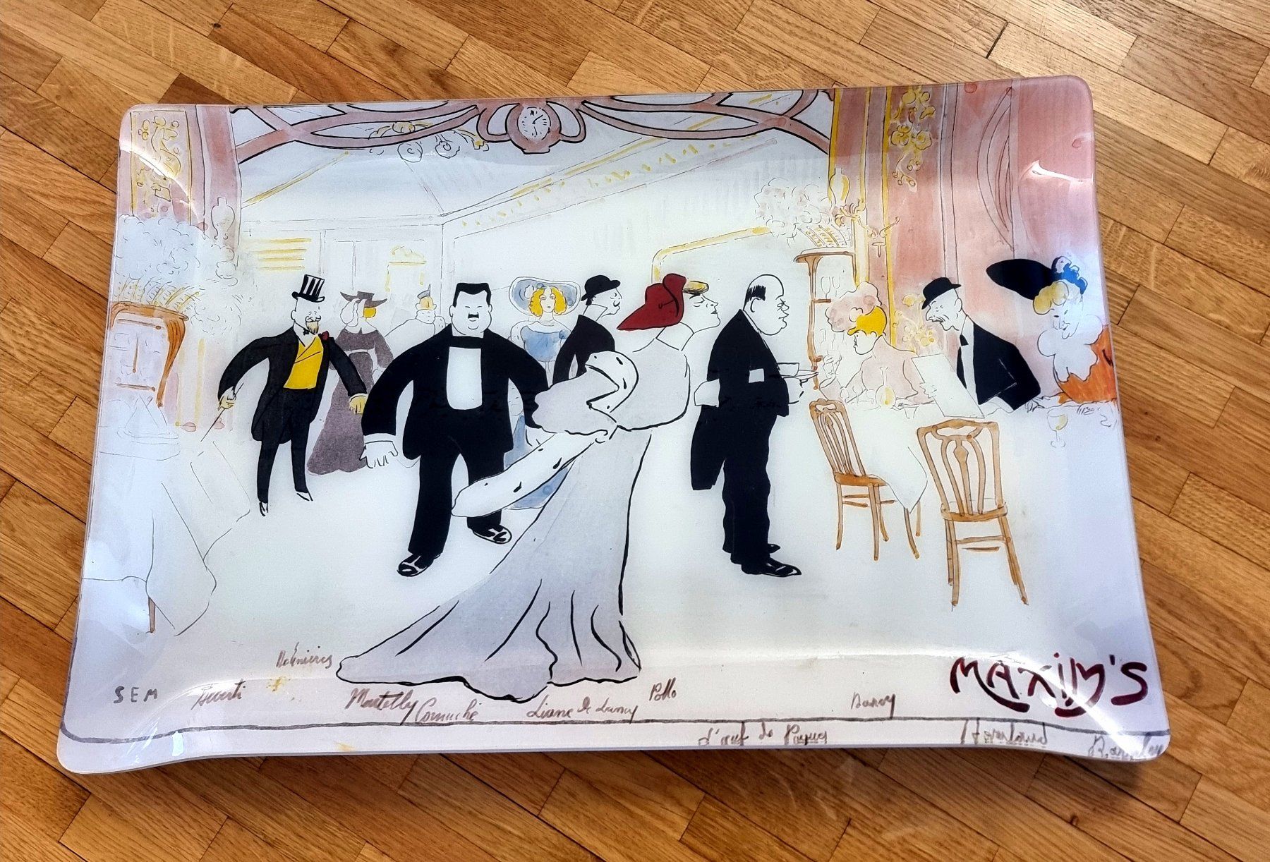Pareti & Soffitti: Plateau vintage Maxim's – Usato da Veyrier venduto da Leilazizou
