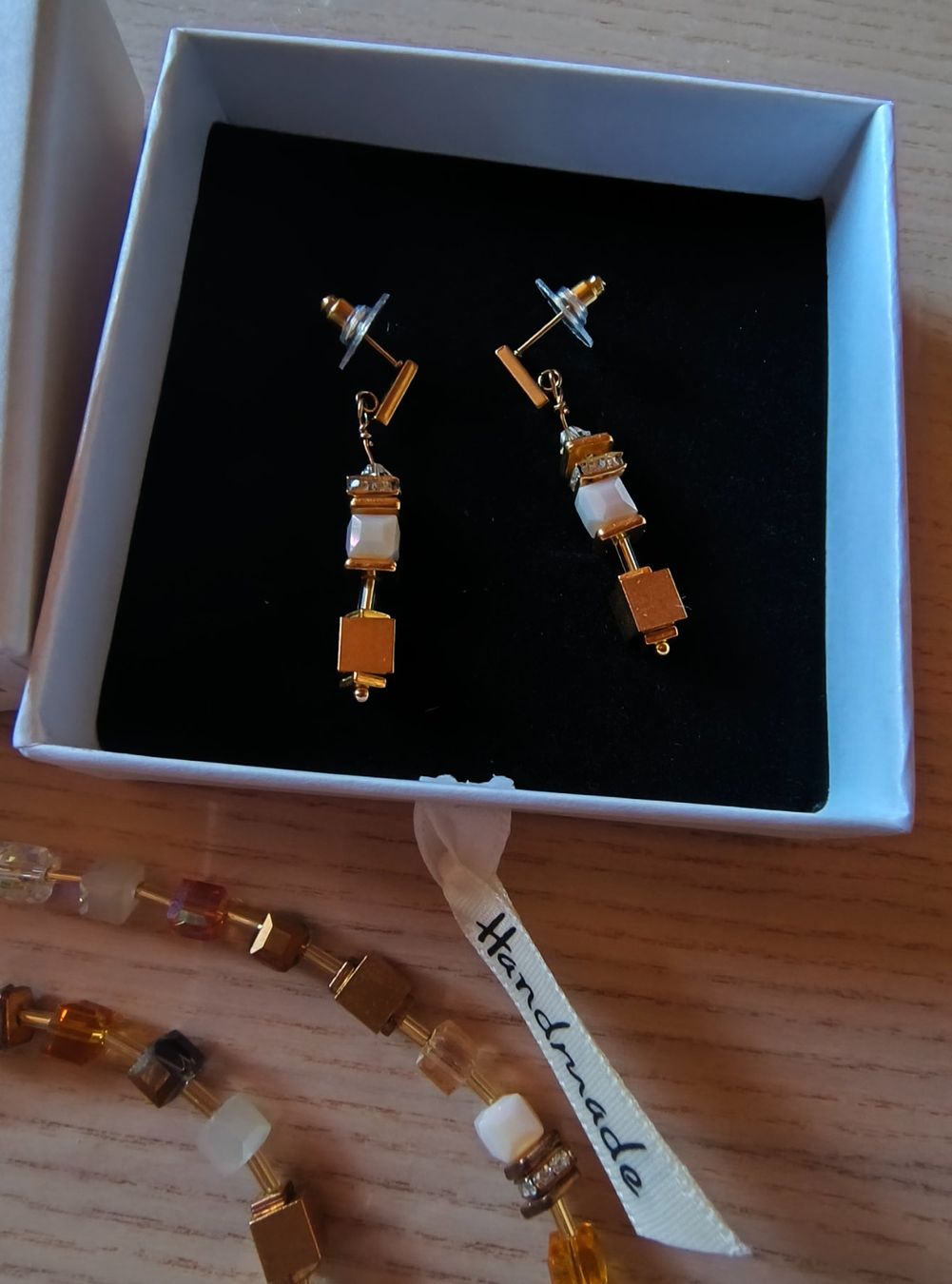 Sonstiger Schmuck: Wunderschönes handgefertigtes Schmuckset – Neu (gemäss Beschreibung) aus Neuhausen am Rheinfall von VALAMA 1