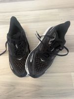 Laufschuhe Hoka Clifton 9 schwarz Grösse 37.5 gebraucht
