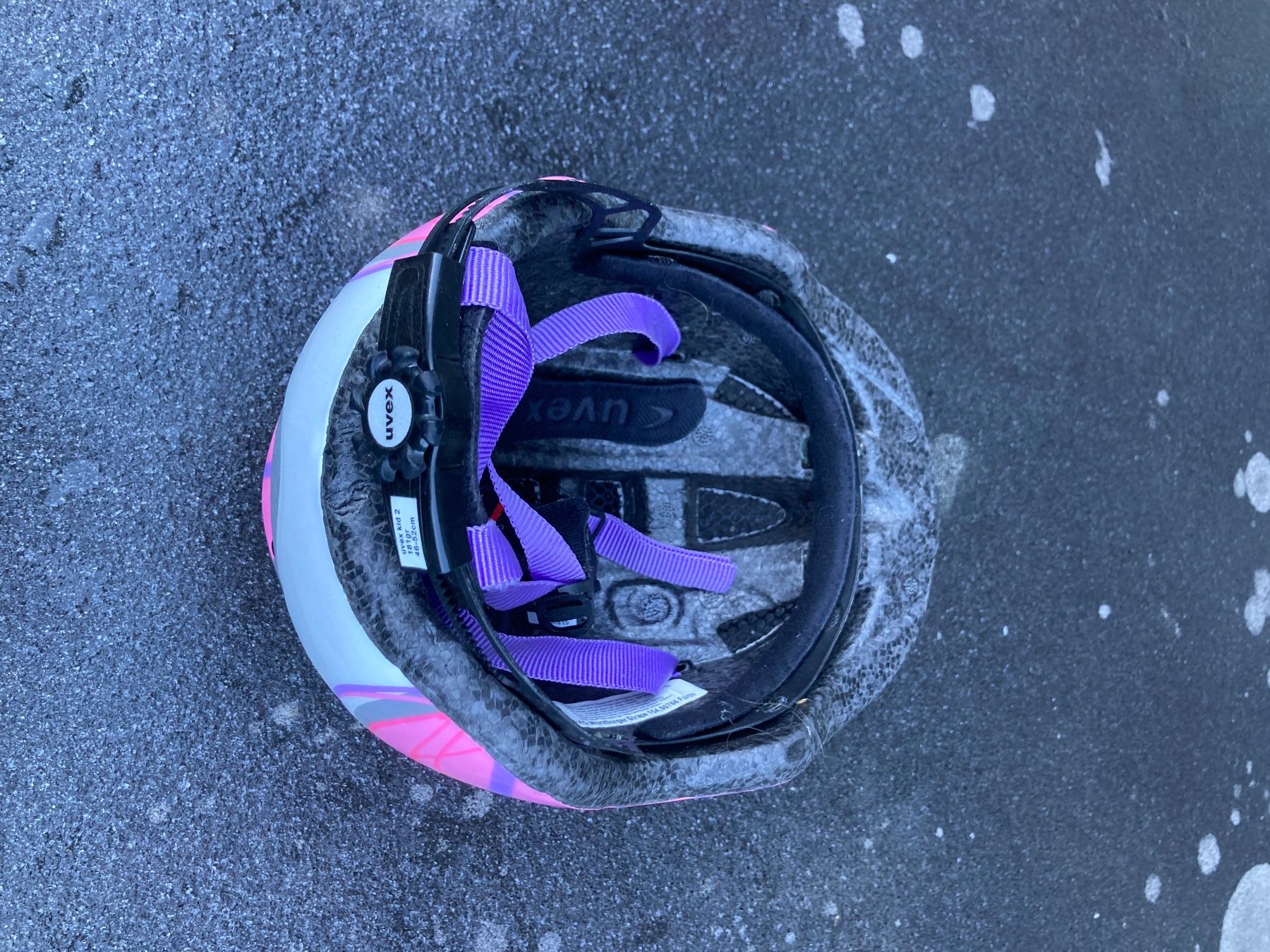 Uvex Caschi: Casque Uvex enfant, comme neuf. – Usato da Saxon venduto da Burty01