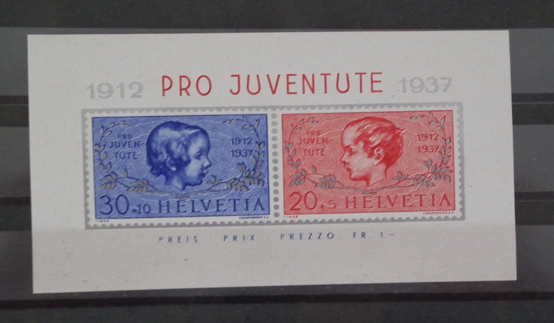 Tutti i francobolli: 1937 Pro Juventute sonder Block ungest. Postfrisch** – Usato da Kriens venduto da WULLU99