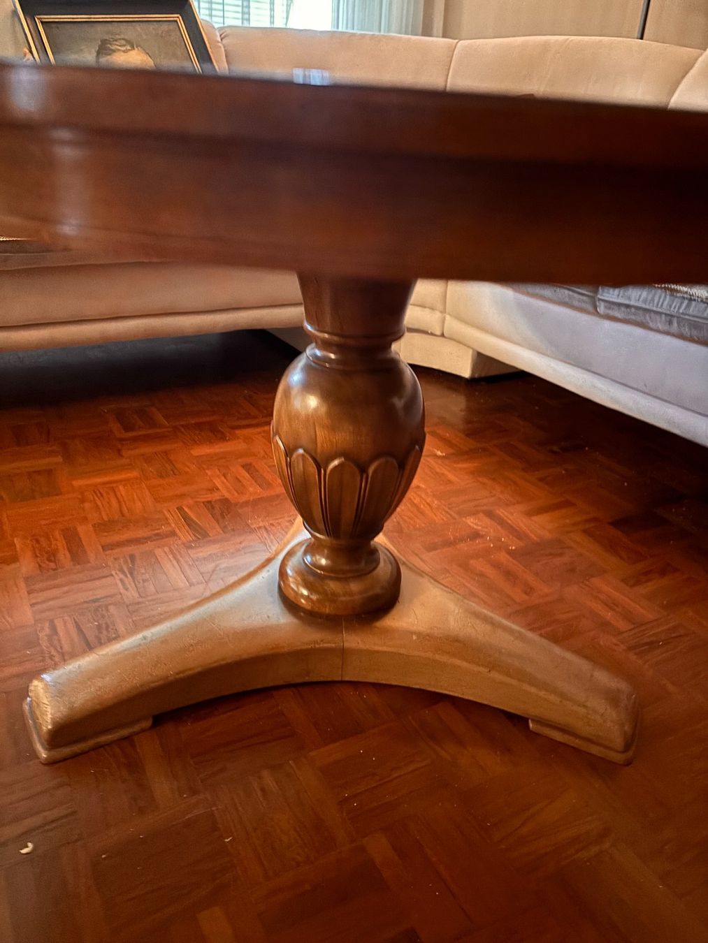 Tavoli: Biedermeier Salontisch Nussbaum – Usato da Goldau venduto da Anmala 1