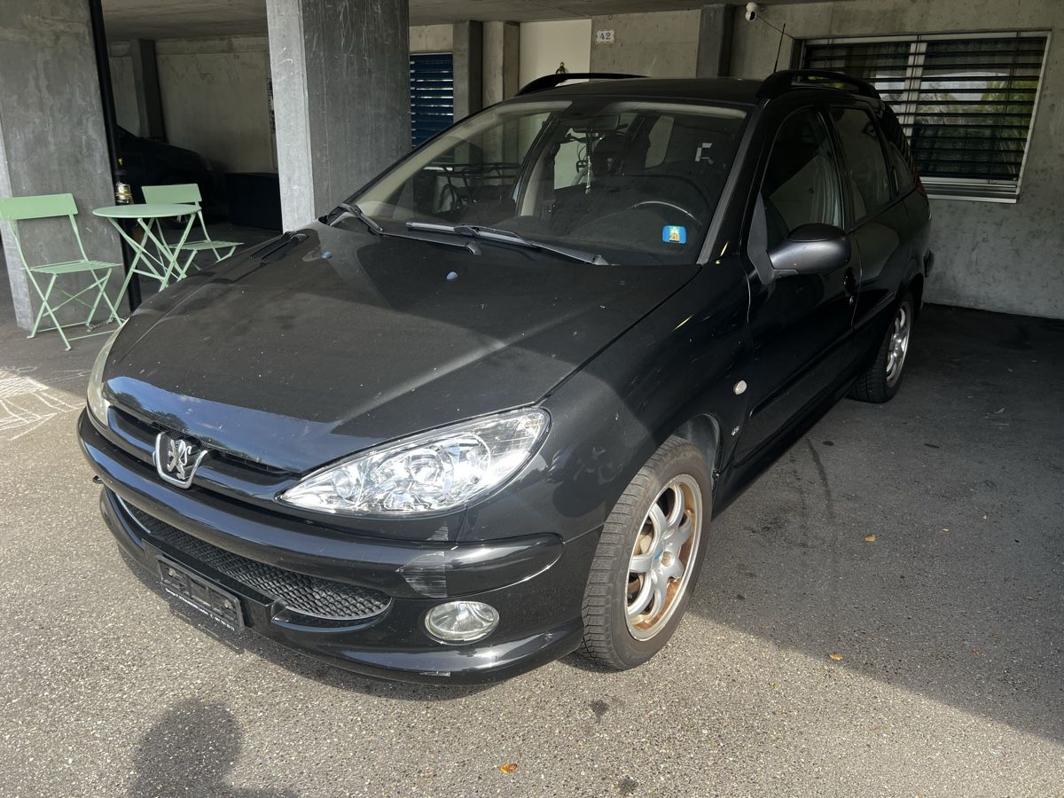 Peugeot Automobili: Peugeot 206 1.6 SW  – Usato da Fribourg venduto da mithukana