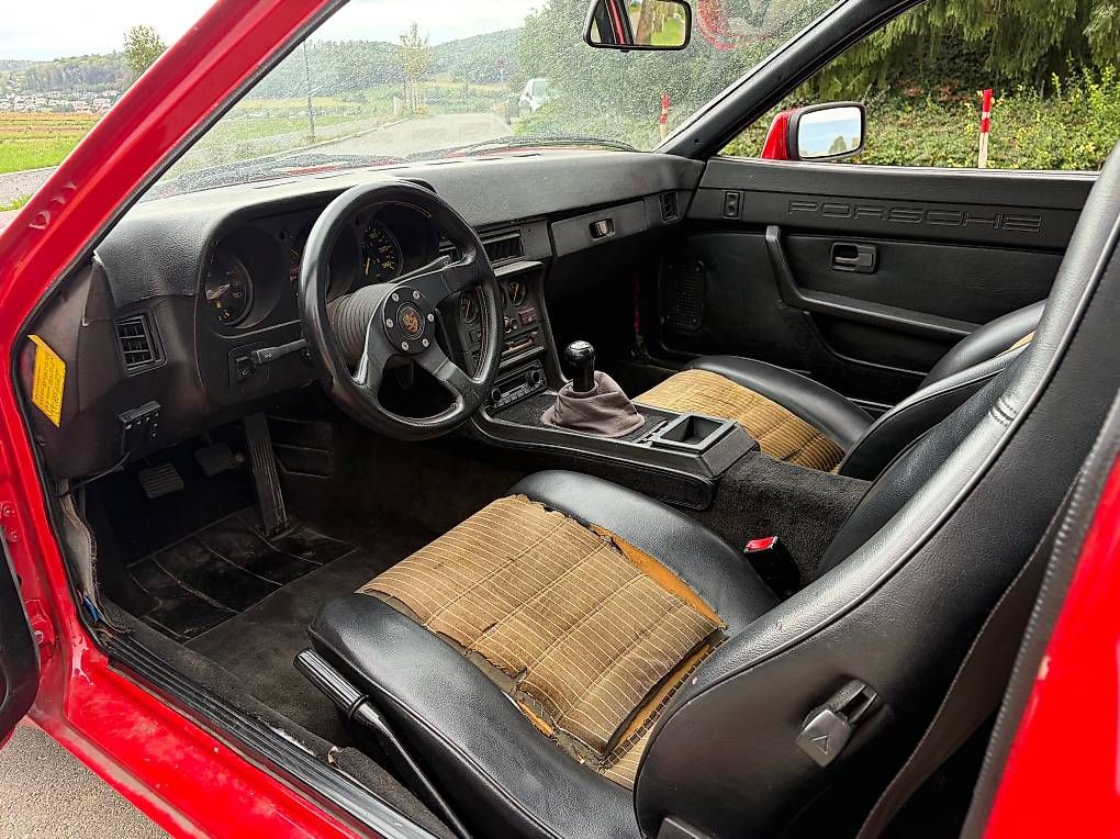 Autos: Porsche 944  technisch top, optisch mit Potenzial – Gebraucht aus Obfelden von FirstResponder 1