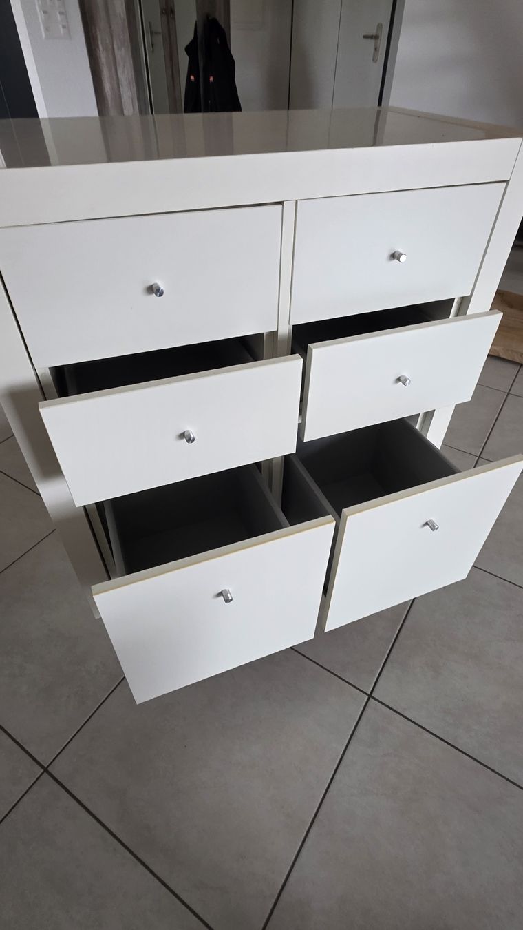 Cassettiere: Kommode IKEA weiss mit 6 Schubladen  – Usato da Fulenbach venduto da MG46 1