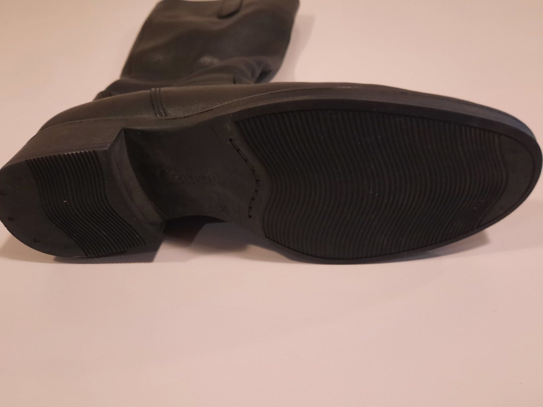 Scarpe da donna: Stiefel Gabor schwarz – Usato da Zürich venduto da ONVA-RE-USE 3