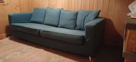 Sofa dreisitzig petrolblau Stoffbezug guter Zustand