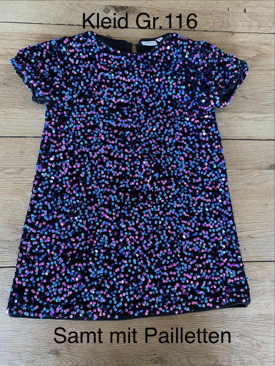 Lotti & Set di vestiti: Kleiderset Mädchen Gr.116 – Usato da Benken SG venduto da angela85 1