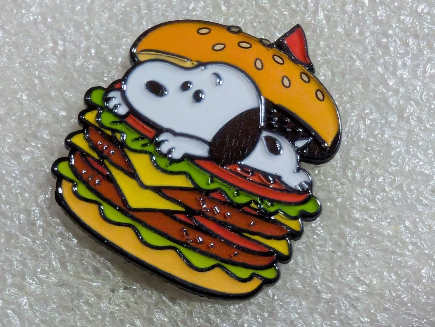 Plaquettes & Badges: Ansteckbutton 241: Snoopy – D'occasion à Oppligen par Pin-Fall-Shop