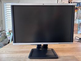 HP Compaq LA2405x Monitor 24 Zoll gebraucht