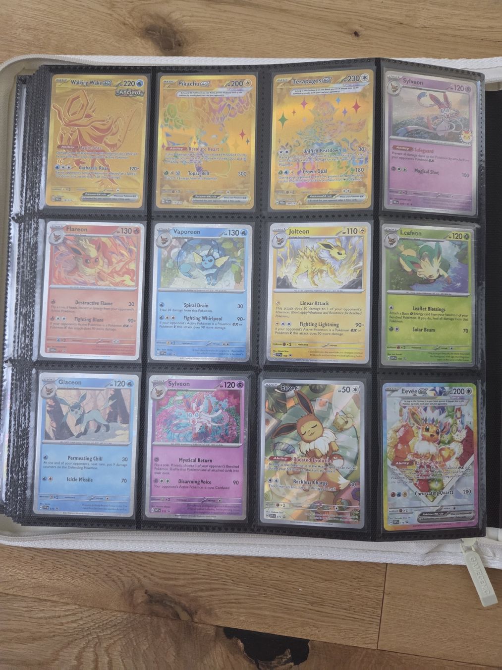 Pokémon Sammelbilder & Trading cards: Pokemon Prismatic Evolutions Grandmaster set 97% complete EN – Neu (gemäss Beschreibung) aus Biberist von Ang385 3