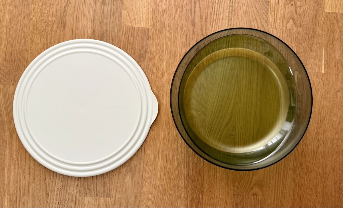 Tupperware Contenitori & Simili: Tupperware 2.4 l – Usato da Inwil venduto da TheSwissEagle