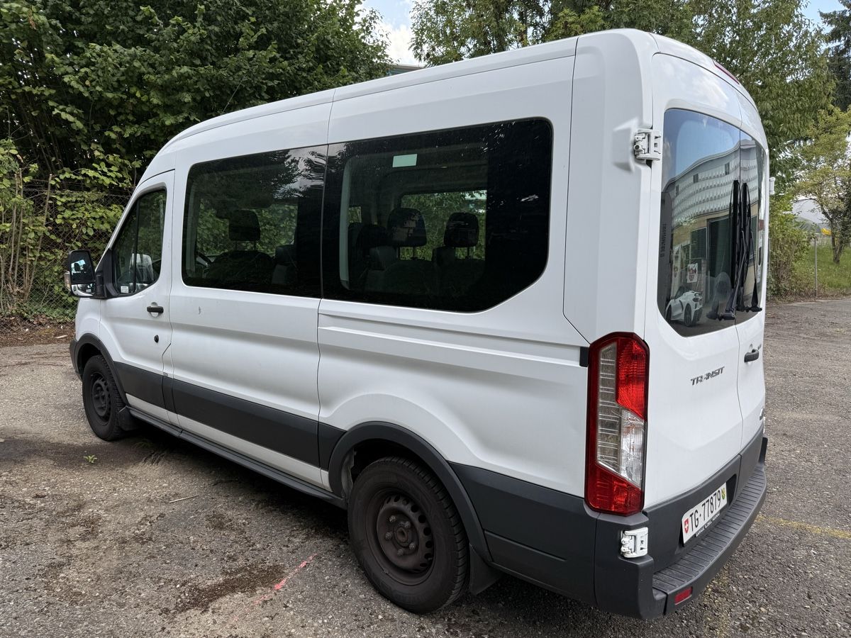 Ford Veicoli commerciali: Ford Transit mit 12 Sitzplätzen – Usato da Dietlikon venduto da Maximum0123 2