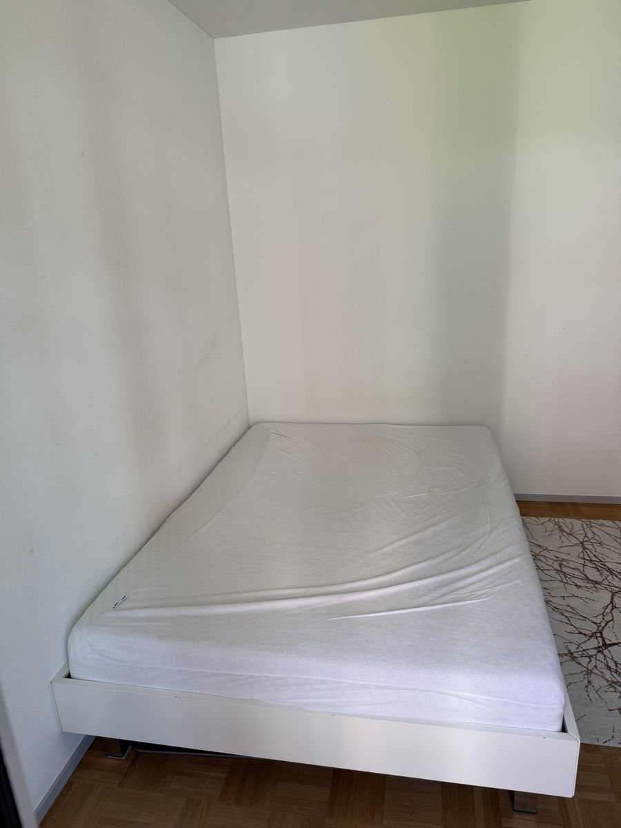 Betten: Bett 140x200 – Gebraucht aus Dierikon von jusali 1