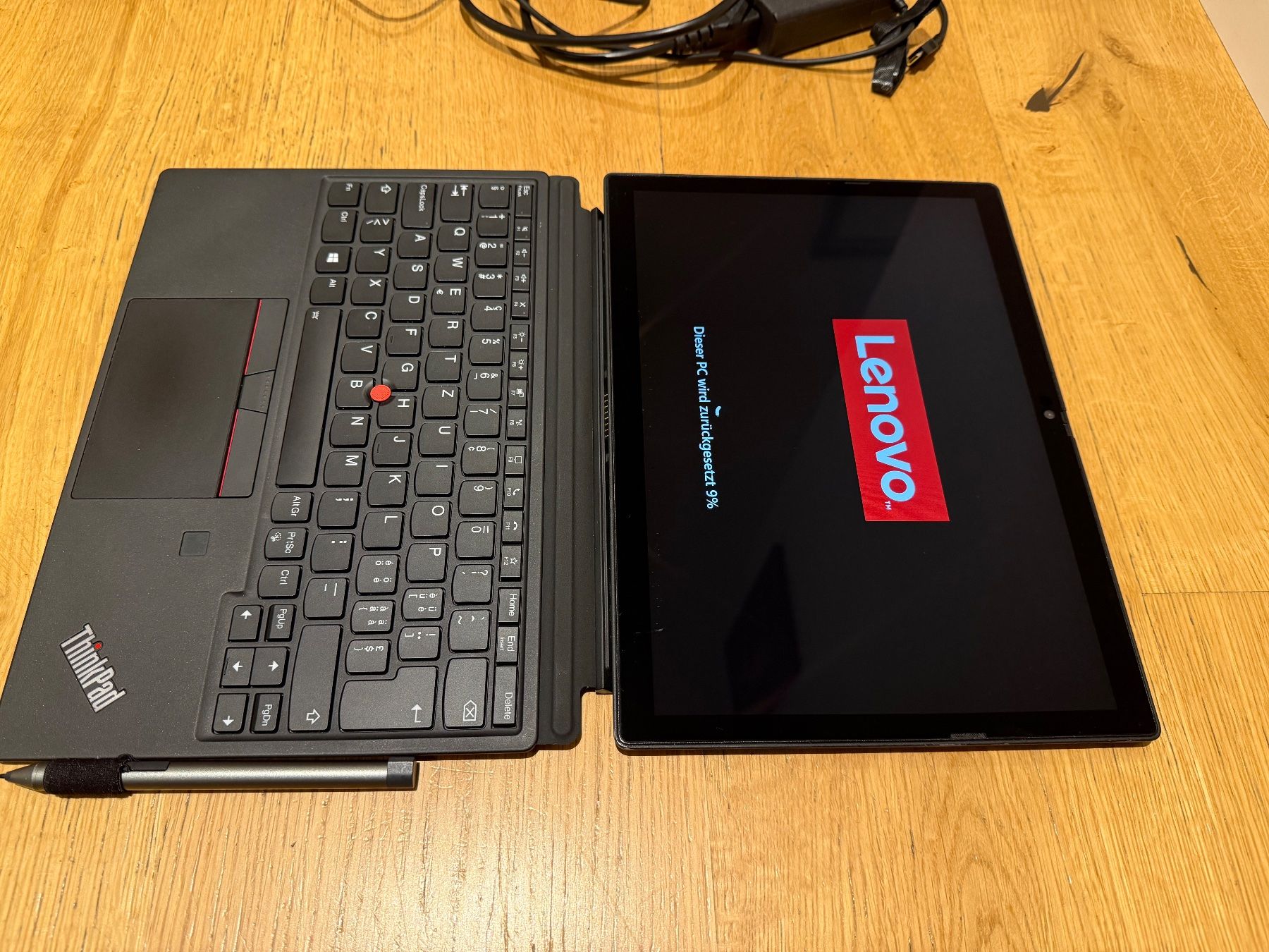 Lenovo ThinkPad X12 i7, 12.3