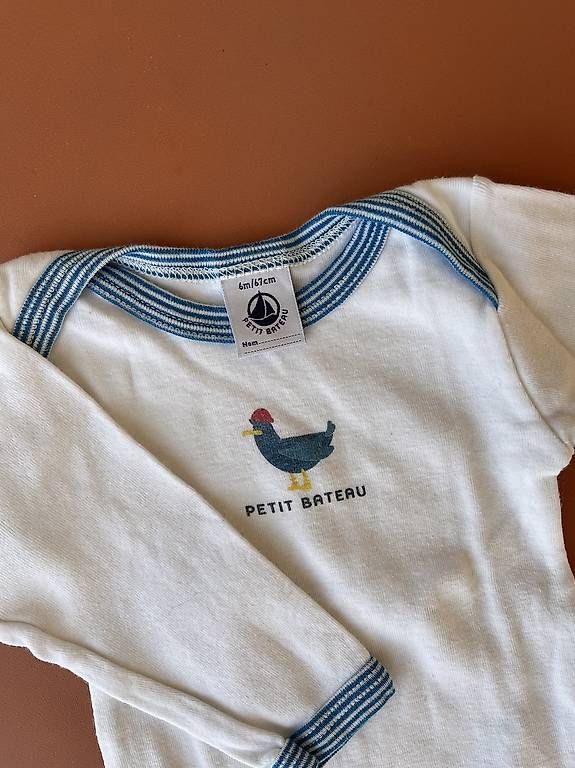 Petit Bateau Biancheria intima: Petit Bateau Langarm-Body Gr. 6M/67cm weiß – Usato da Cham venduto da nininanana 1