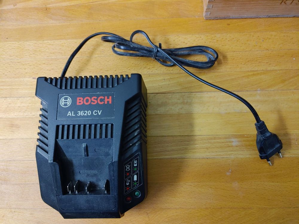 Bosch Ladegerät "AL 3620 CV" Kaufen auf Ricardo