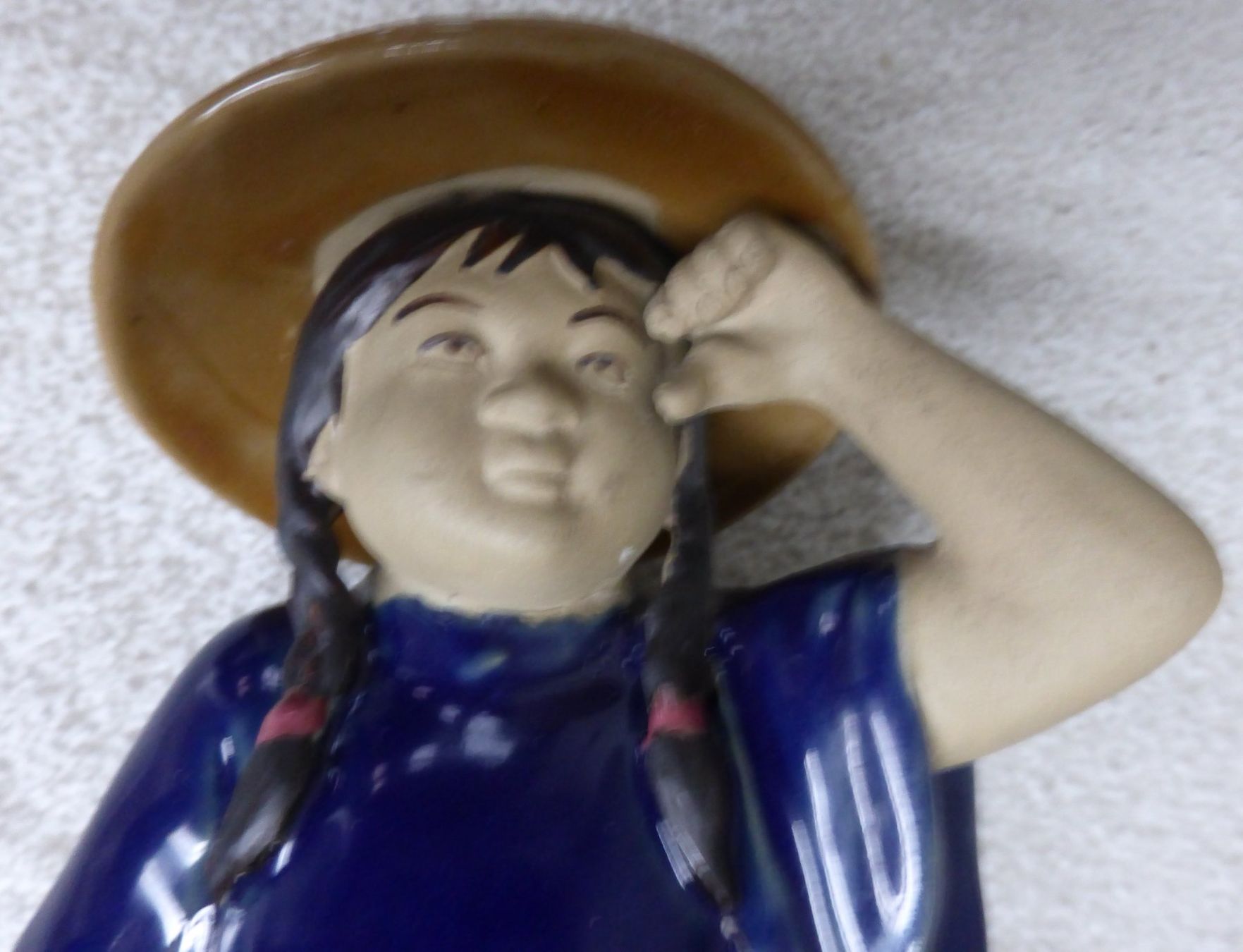 Sculture & Statue: ANTIKE MONGOLISCHE -WASSERTRÄGERIN,-21,5 SELADON--KERAMIK – Usato da Zürich venduto da tritonis 1
