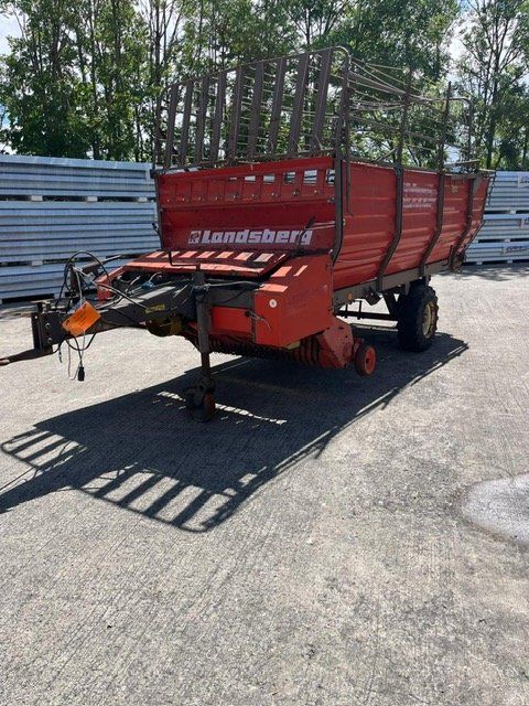 Tutte le macchine: Autochargeuse Landsberg LH 2008 – Usato da Les Thioleyres venduto da Samitrac 1