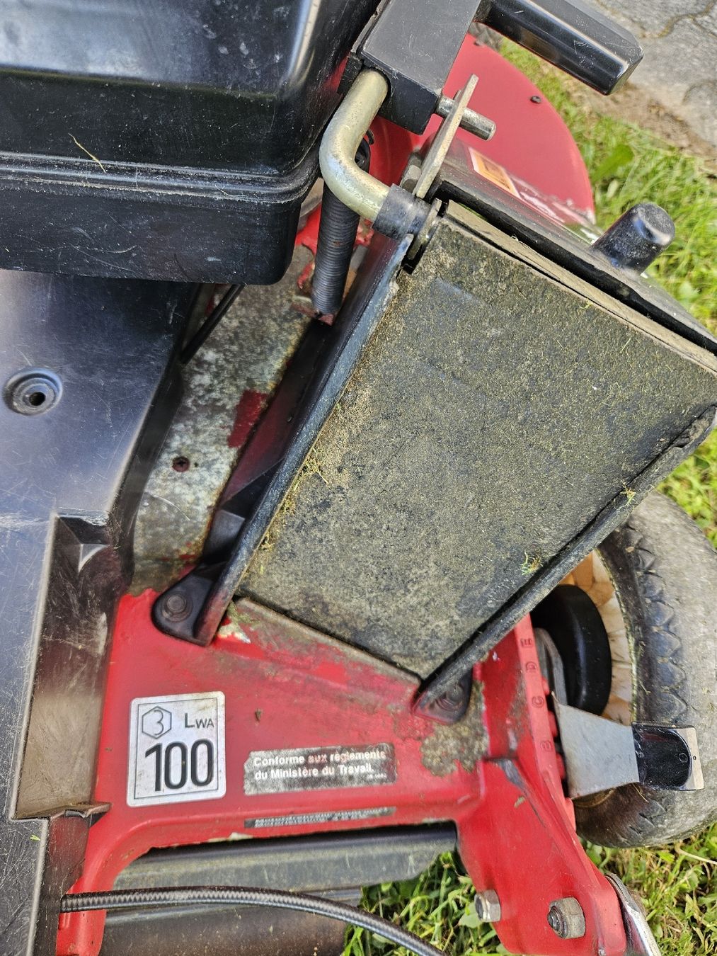 Toro Tagliaerba: Toro Recycler Rasenmäher 5.5 GTS mit Korb – Usato da Emmenbrücke venduto da TopGato 8