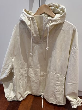 STR Jacke mit Kapuze, Beige, Gr. M, Neu!