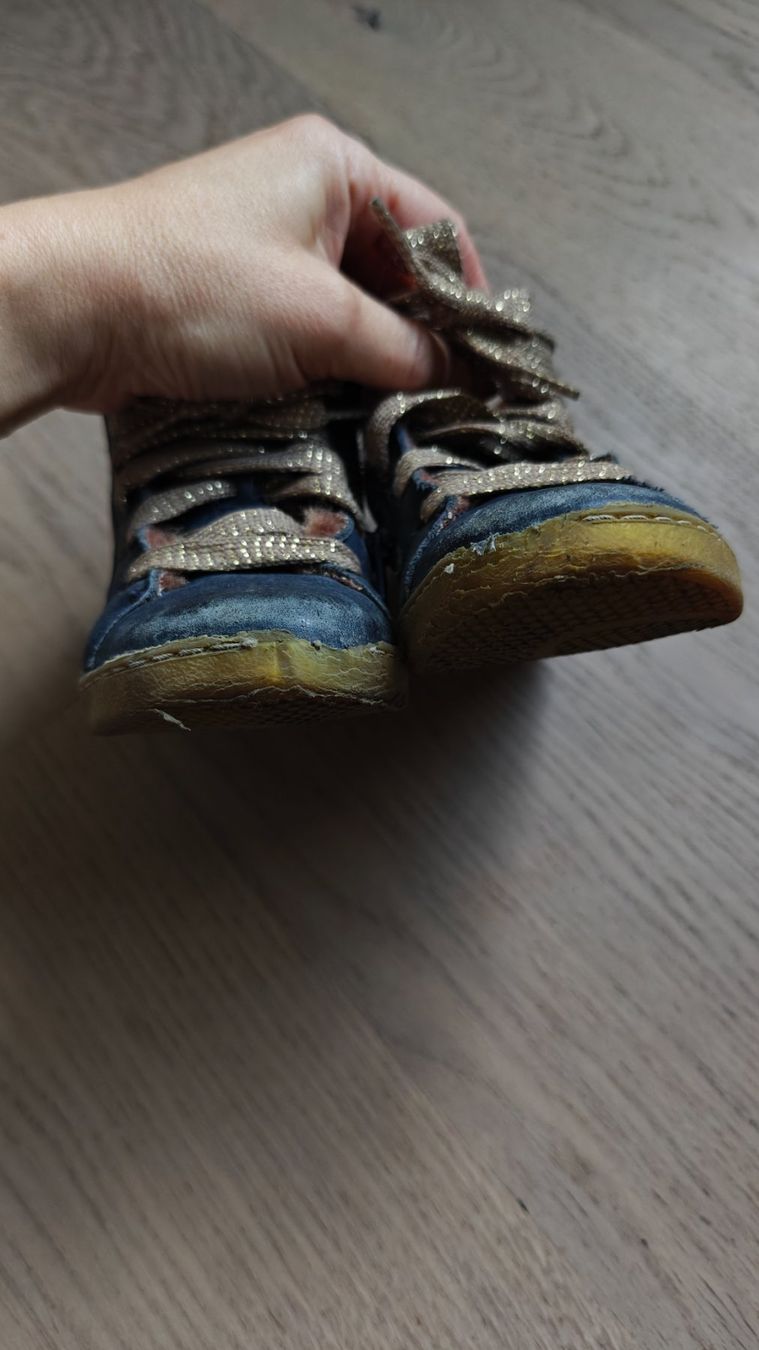 Scarpe per ragazzi: Warme Schuhe, Gr 24 – Usato da Zürich venduto da ElizavetaT 3