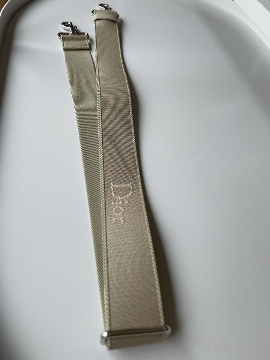 Dior Altro in  Abbigliamento & Accessori: Dior Schulterriemen  – Nuovo (secondo la descrizione) da Lengwil venduto da isa_7wyt 1
