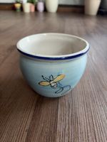 Blumentopf Keramik blau mit Biene handbemalt 
