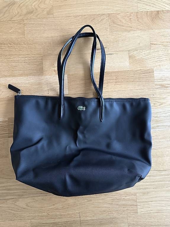 Borse da donna: Lacost Concept Tasche – Usato da Oberburg venduto da ver_hnk8