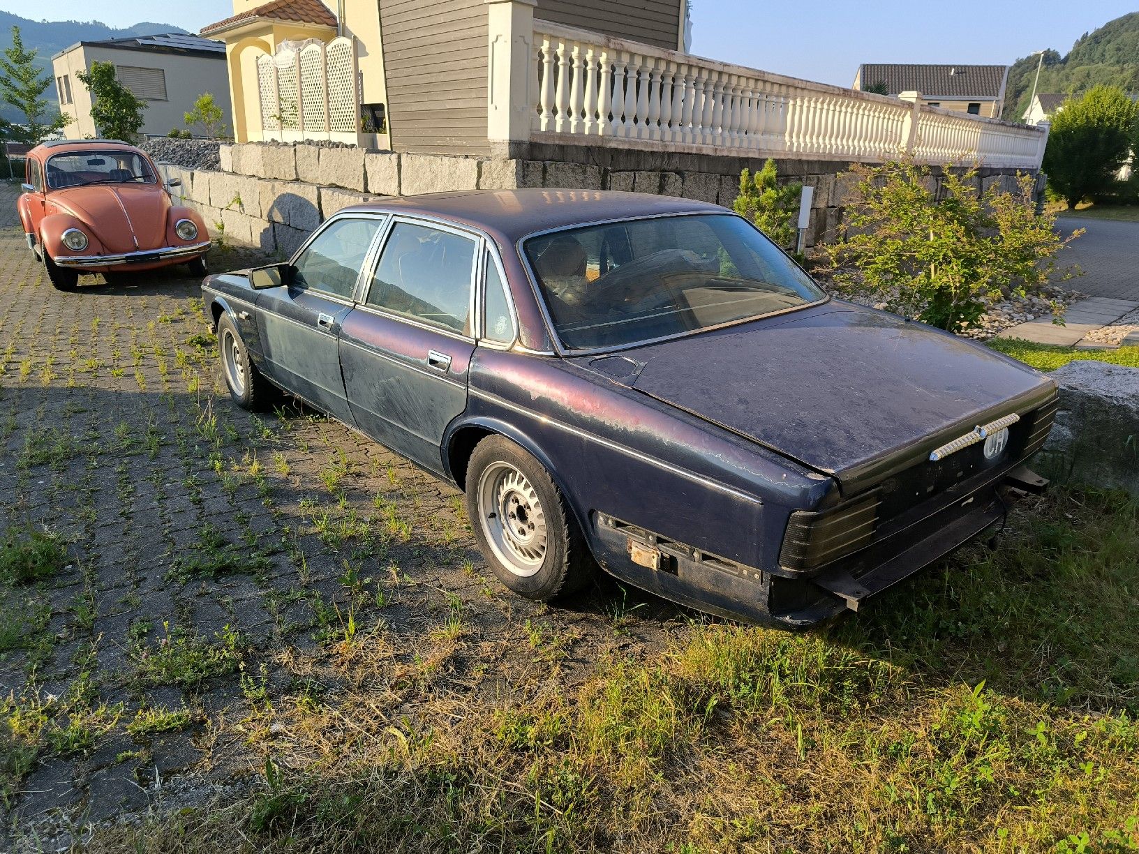 Daimler Autos: Daimler XJ40 Jaguar – Défectueux à Bütschwil par chromenbueb 1