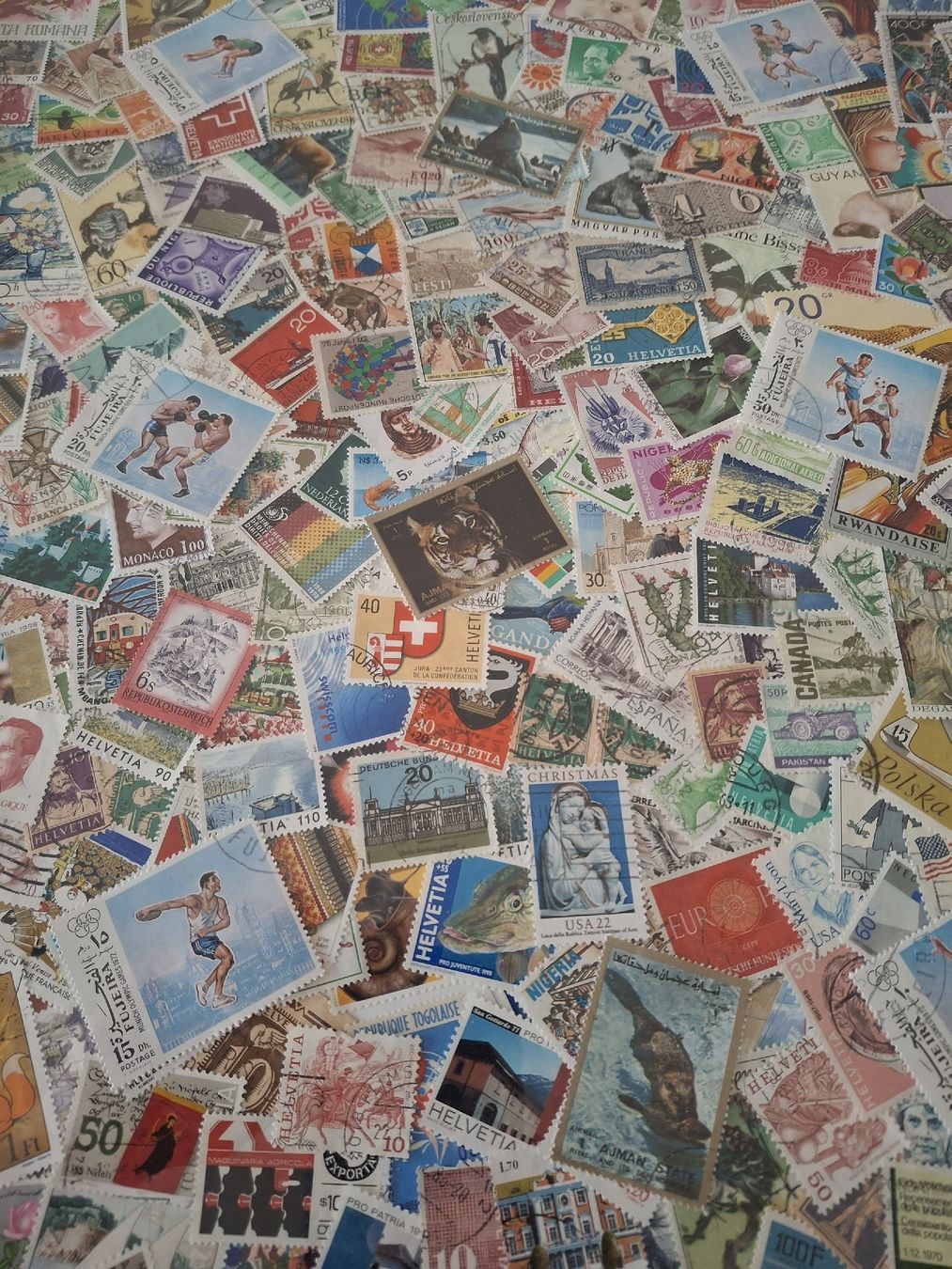 Dipinti: Tableau original unique (Création avec des timbres) – Usato da Morges venduto da ProfesseurJones 1