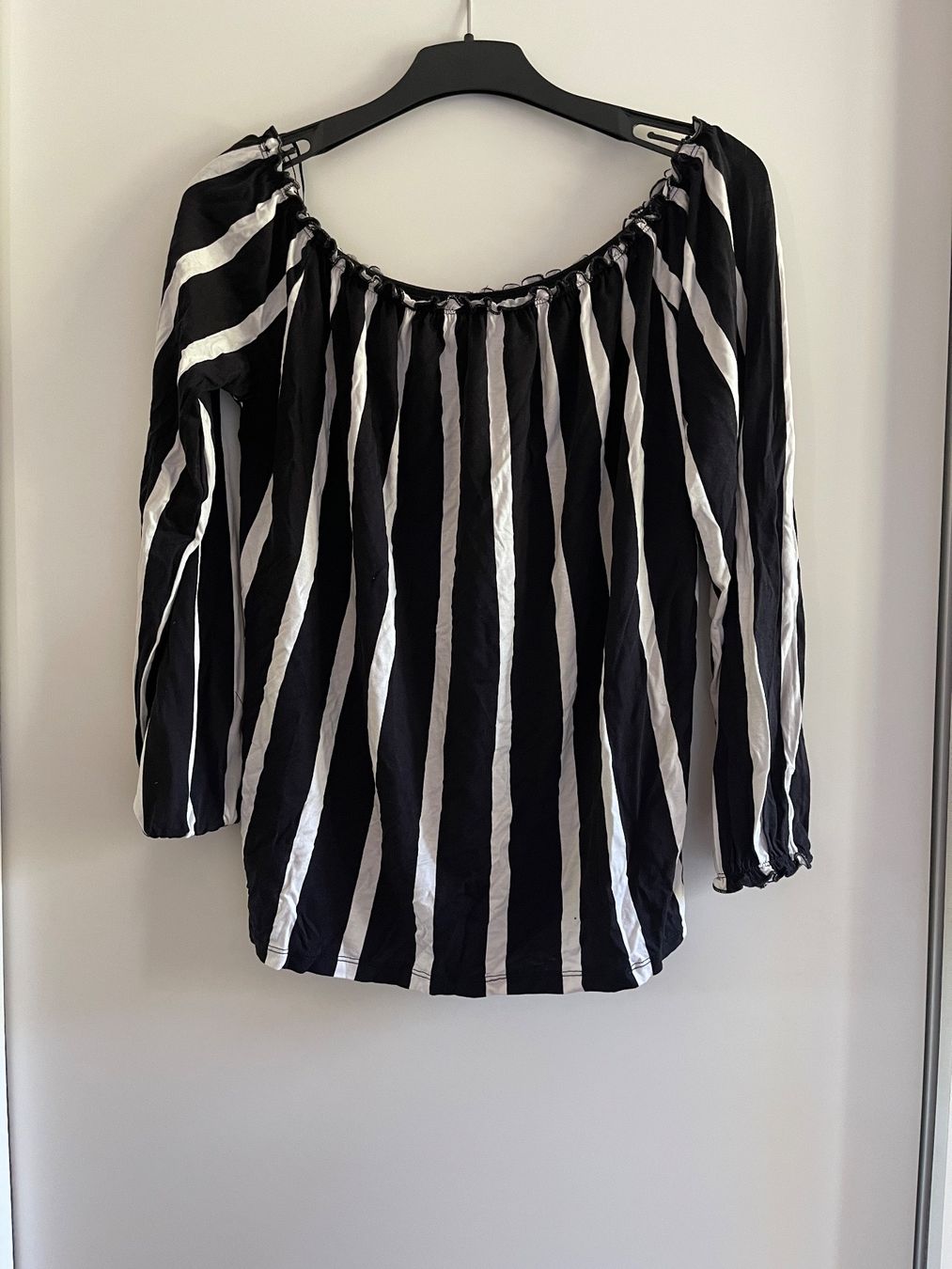 Top: Top rayé noir et blanc – Usato da Sion venduto da edelweissse 3