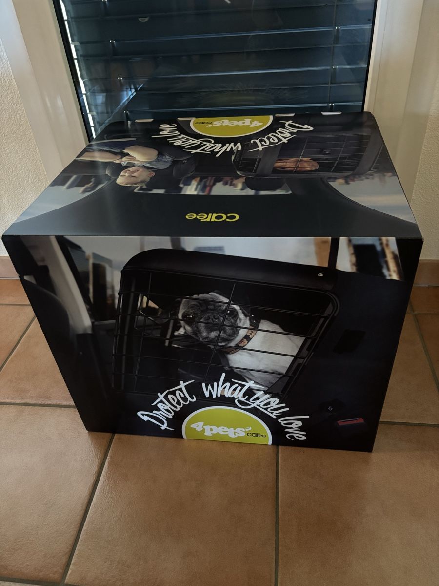 4pets Gabbie, trasporto & Sicurezza: 4pets Hundetransportbox – Nuovo e nell'imballaggio originale da Walterswil SO venduto da simone111 1