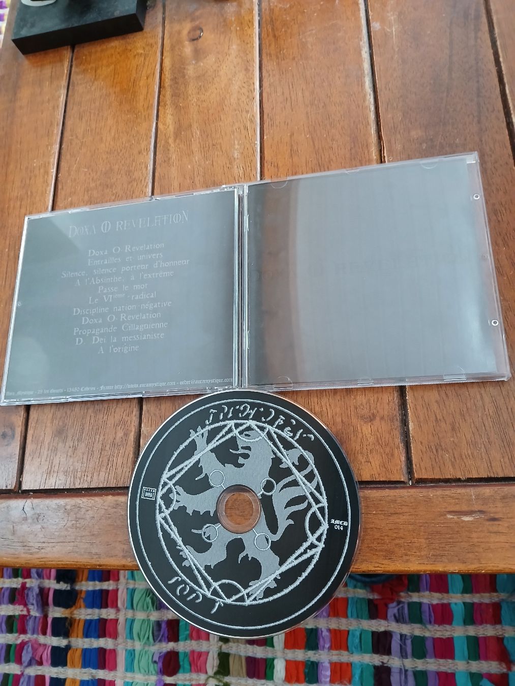 CDs: crystalium- doxa... – D'occasion à St-Cergue par VeganWarrior