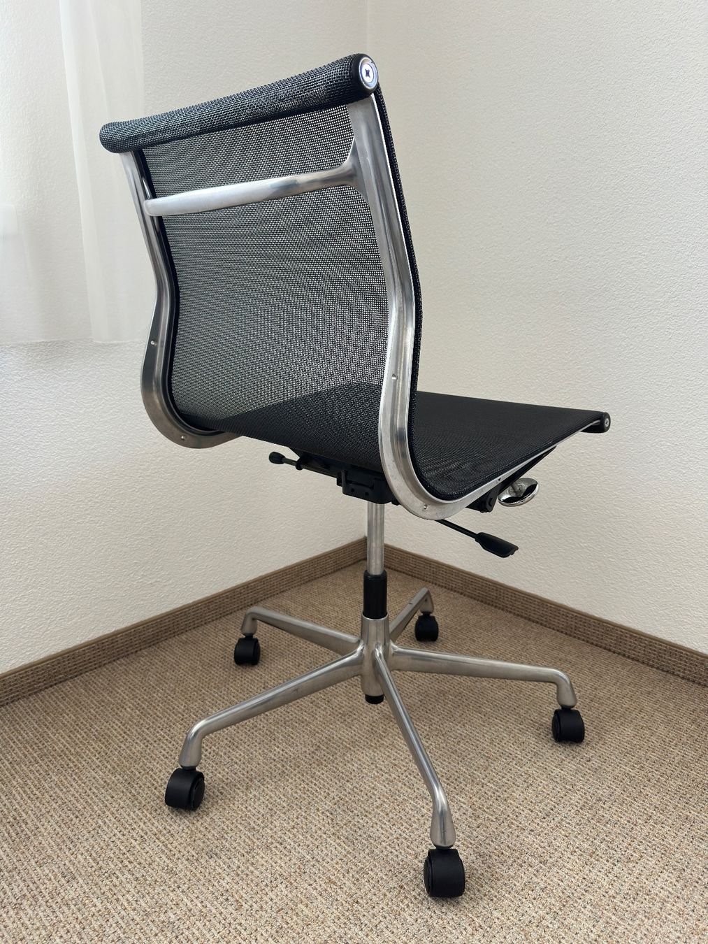 Vitra Chaises: Bürostuhl Vitra – D'occasion à Hittnau par LiLRabBbit 2