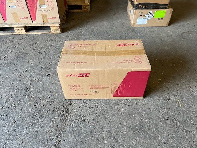 SolarEdge Inverter: Wechselrichter Solaredge SE 17K - RW0 – Nuovo e nell'imballaggio originale da Kägiswil venduto da kw7_5pg8 1