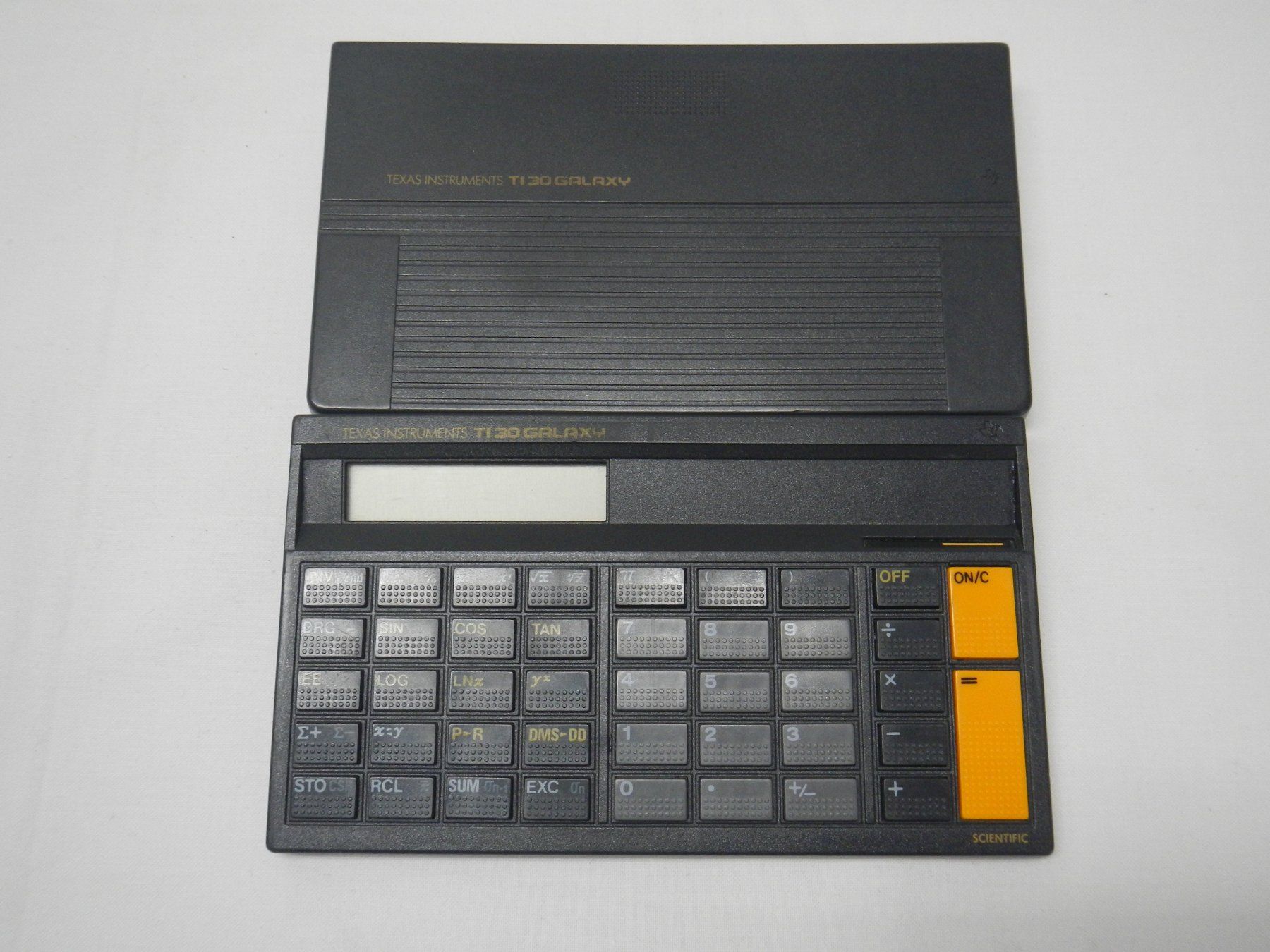 Texas Instruments Calcolatrici tascabili: Schultaschenrechner Ti30 Texas Instruments – Usato da Glis venduto da Brittarhone 1