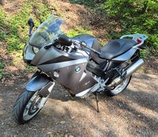 BMW F800 ST ABS, wenig Kilometer und viel Original-Zubehör