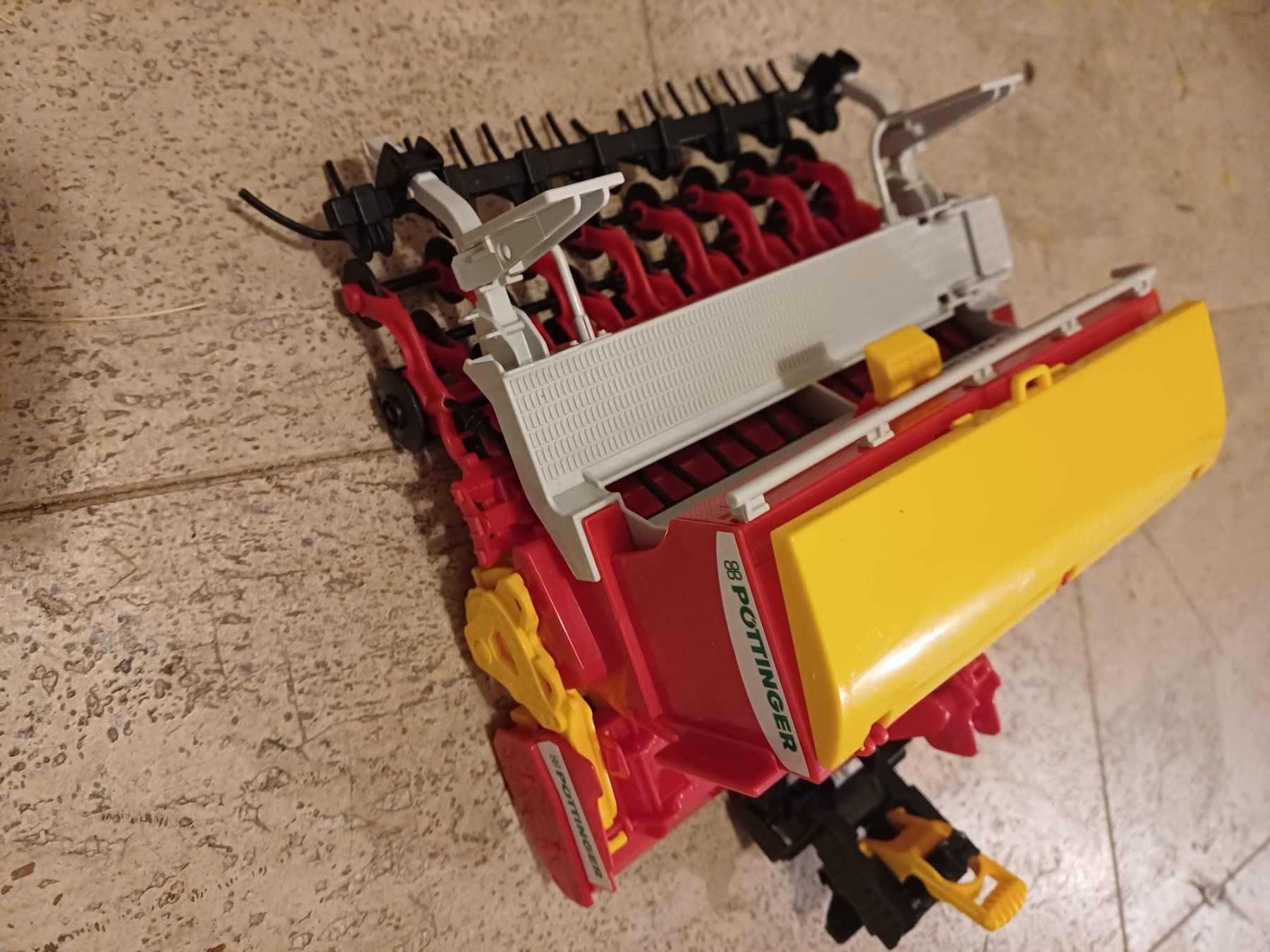 Toutes les machines: Pottinger Saatmaschine – D'occasion à Fällanden par Dverkaufen