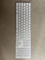 Apple Tastatur Magic Keyboard mit ziffernblock