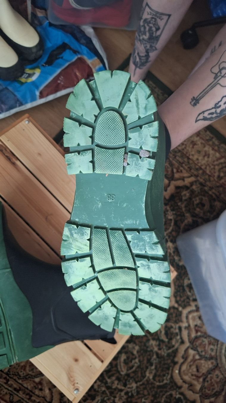 Gant Damenschuhe: Gant Gummistiefel schwarz/grün – Gebraucht aus Winterthur von _lxeah 3