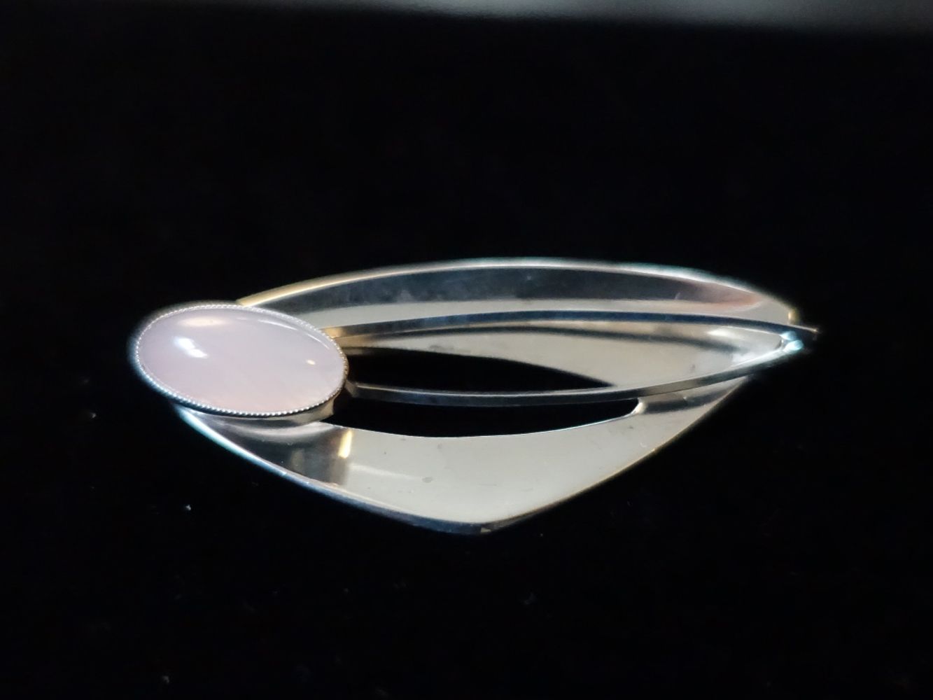 Broschen & Nadeln: Vintage Brosche aus Silber mit Rosenquarz – Gebraucht aus Russikon von Eulenfeder